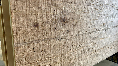 Reclaimed Resawn Box Beam Texture